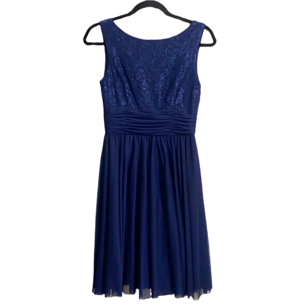 JH Evenings Sleeveless Navy Blue Dress Lace Bodice V Back Zip Women Size 4